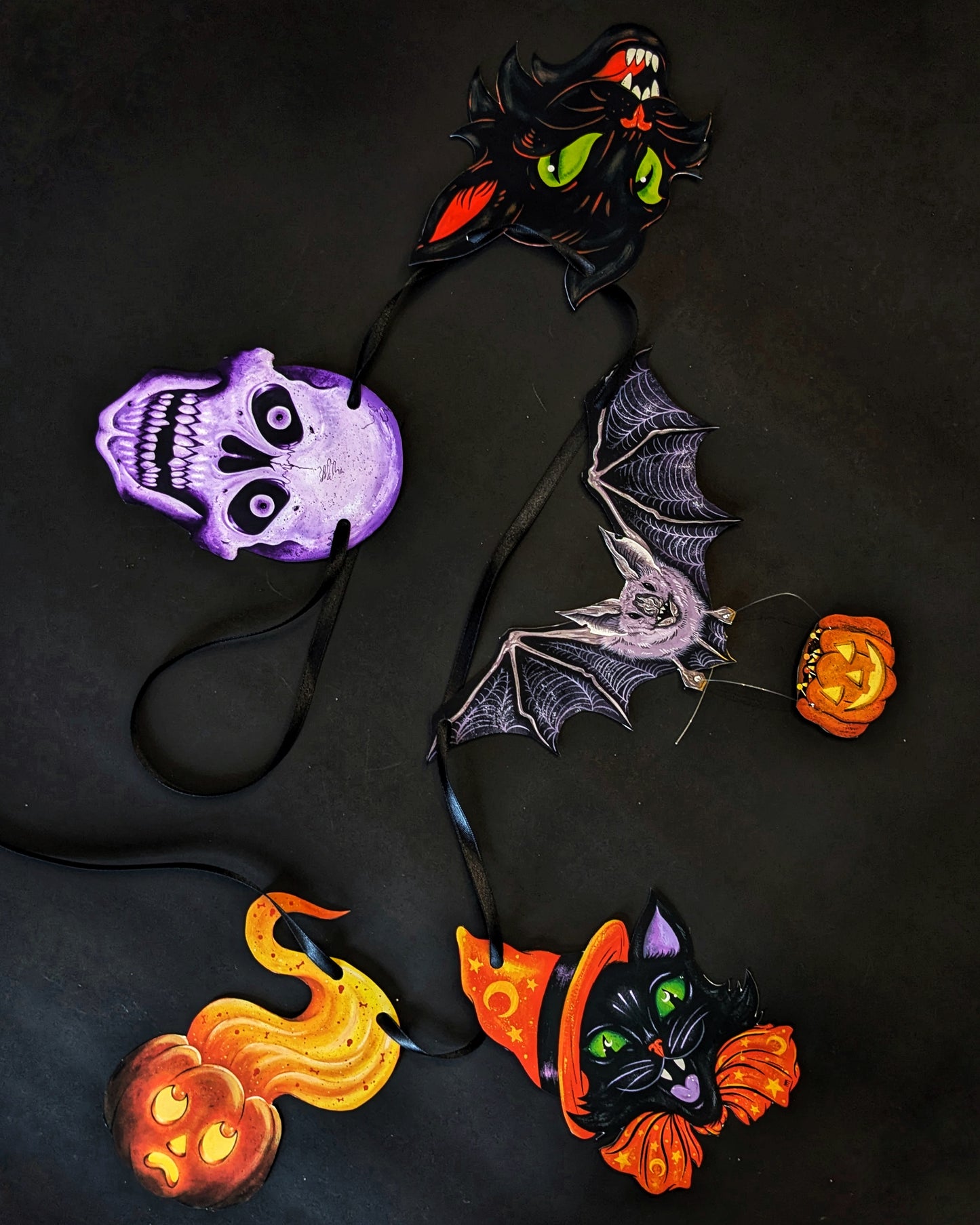 Halloween Friends Garland - Limited Run