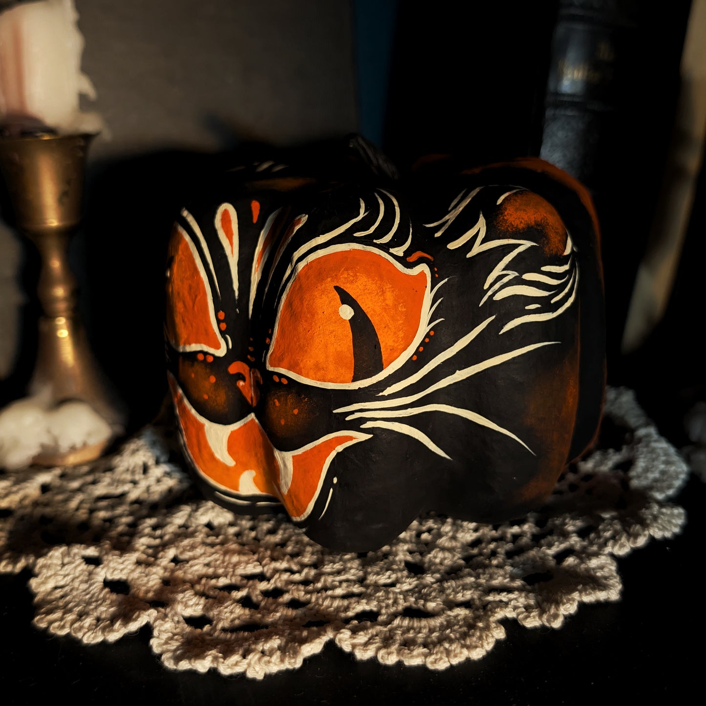 Sassy Cat Pumpkin BB Decoration