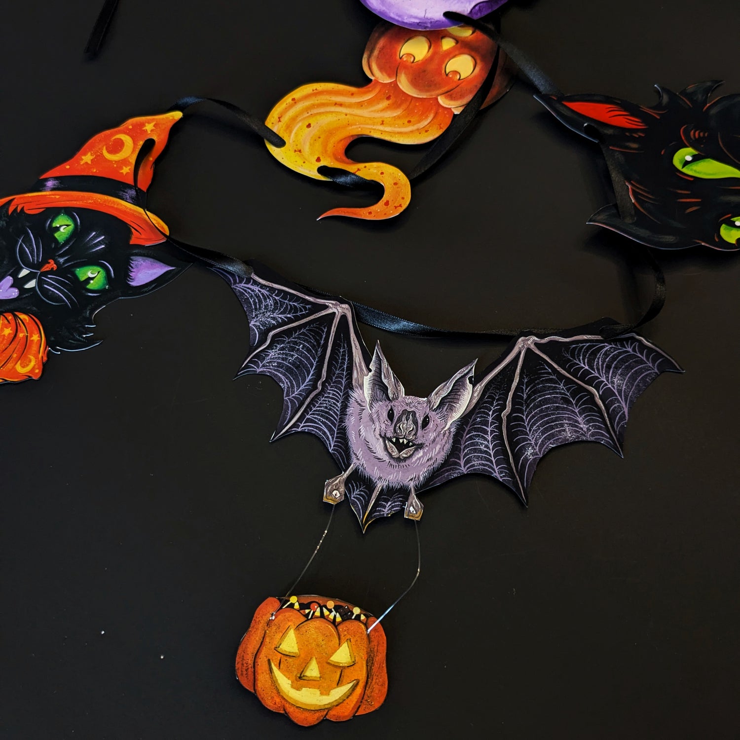 Halloween Friends Garland - Limited Run