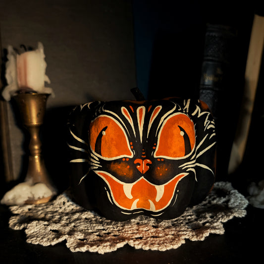 Sassy Cat Pumpkin BB Decoration