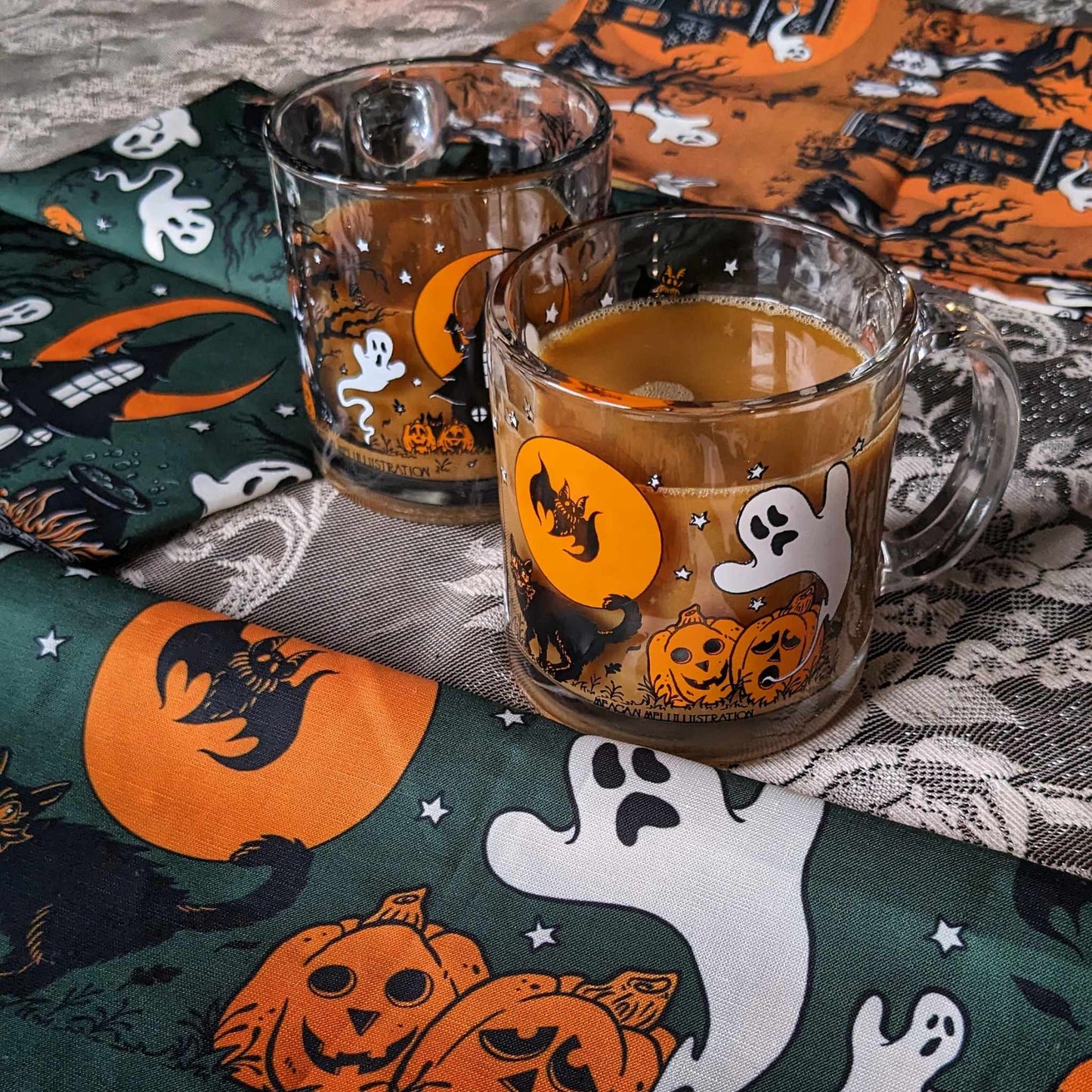 Vintage Halloween Mug Bundle