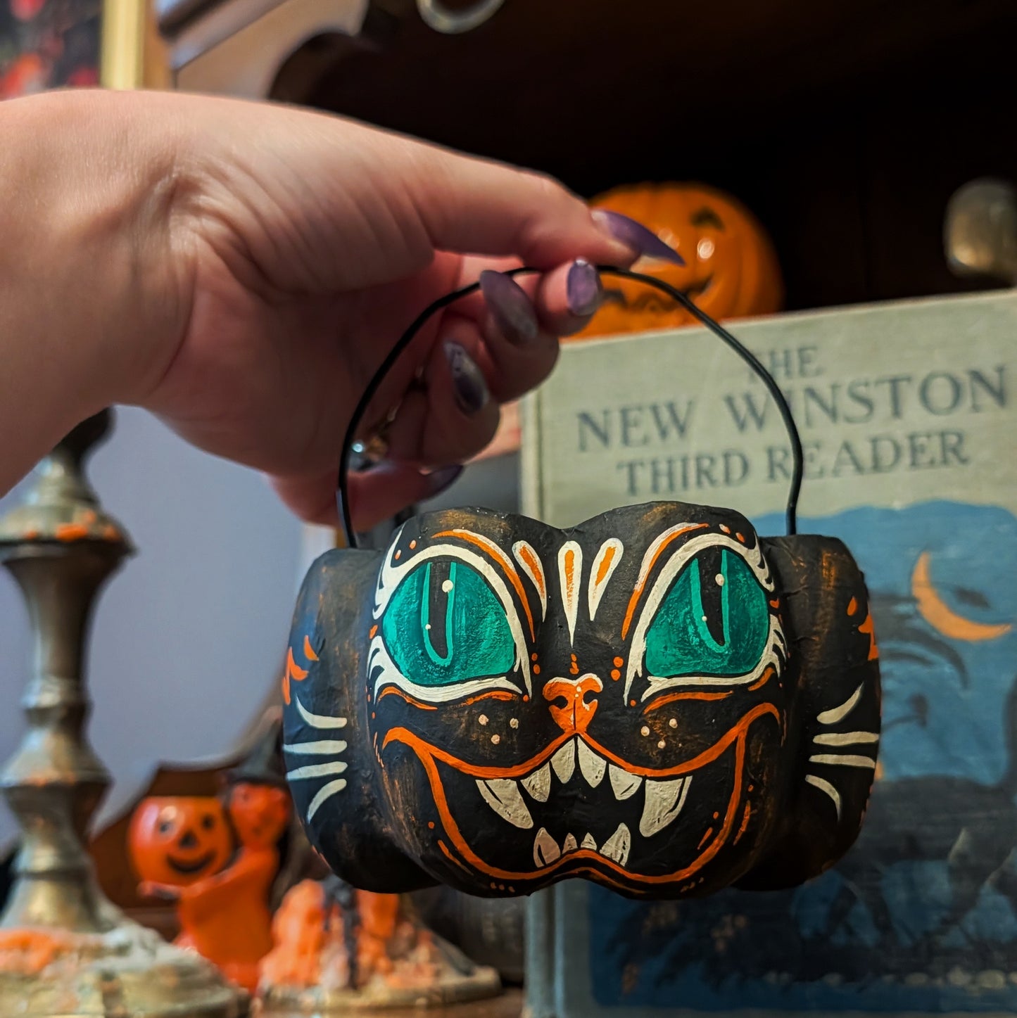 Small Scaredy Cat Paper Mache Treat Bucket